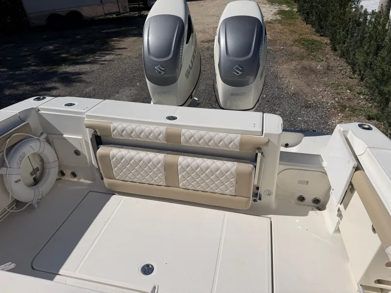 Slide: The Image of Hydra-Sports Vector 3300 VX 2005 - 9