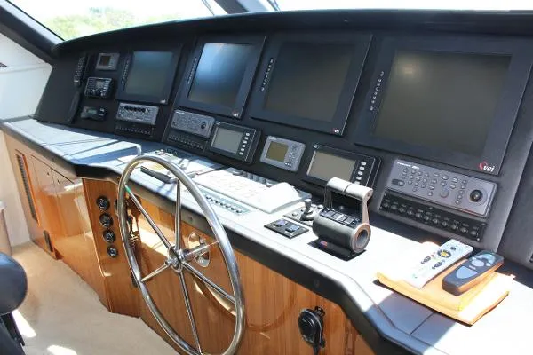 Slide: The Image of Viking 74 Enclosed Bridge BR2461 2007 - 4
