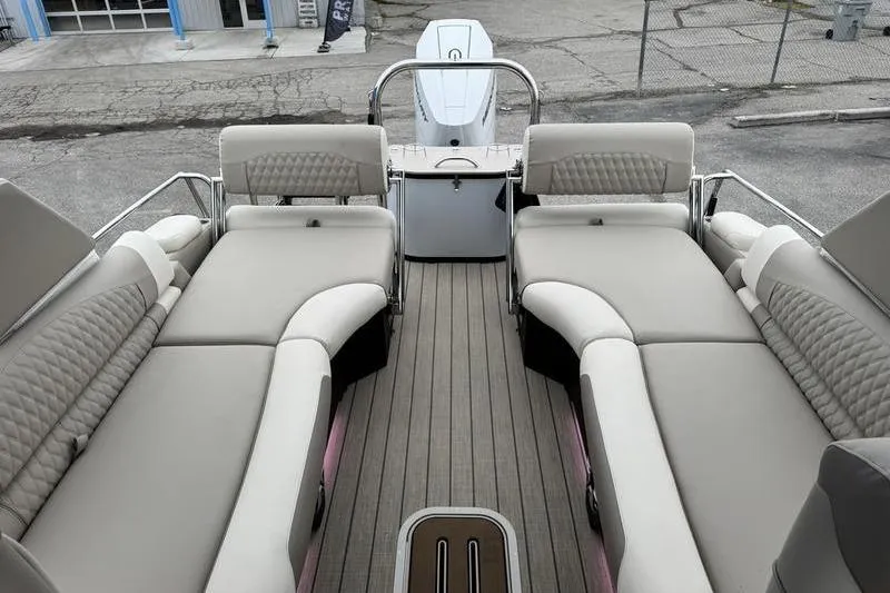 Slide: The Image of 2026 Avalon 2585 27-3 Excalibur LTD QLS boat interior with luxurious seating and modern design. - 18