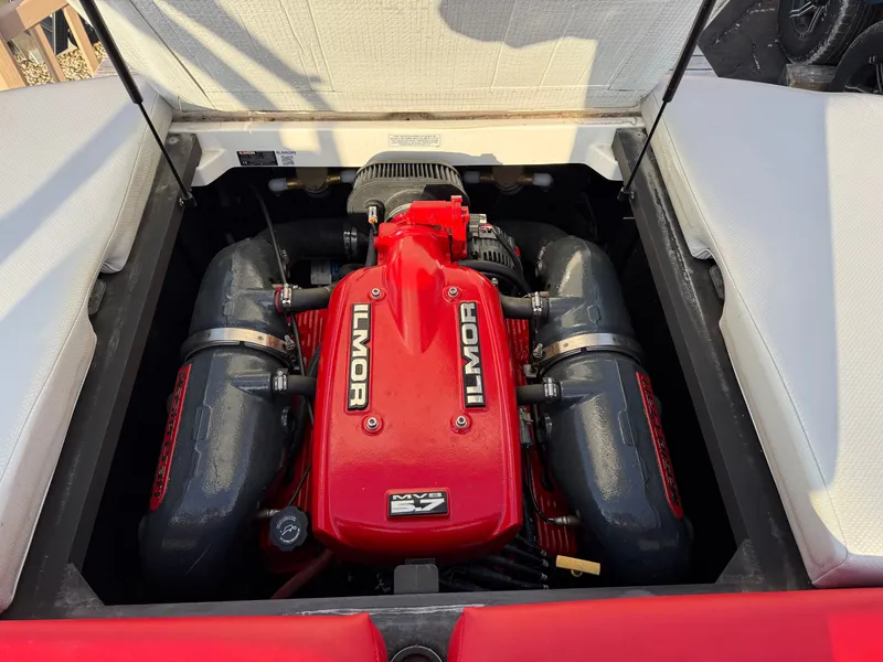 Slide: The Image of MasterCraft X2 2016 - 20