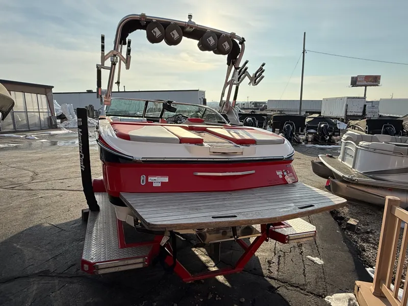 Slide: The Image of MasterCraft X2 2016 - 3