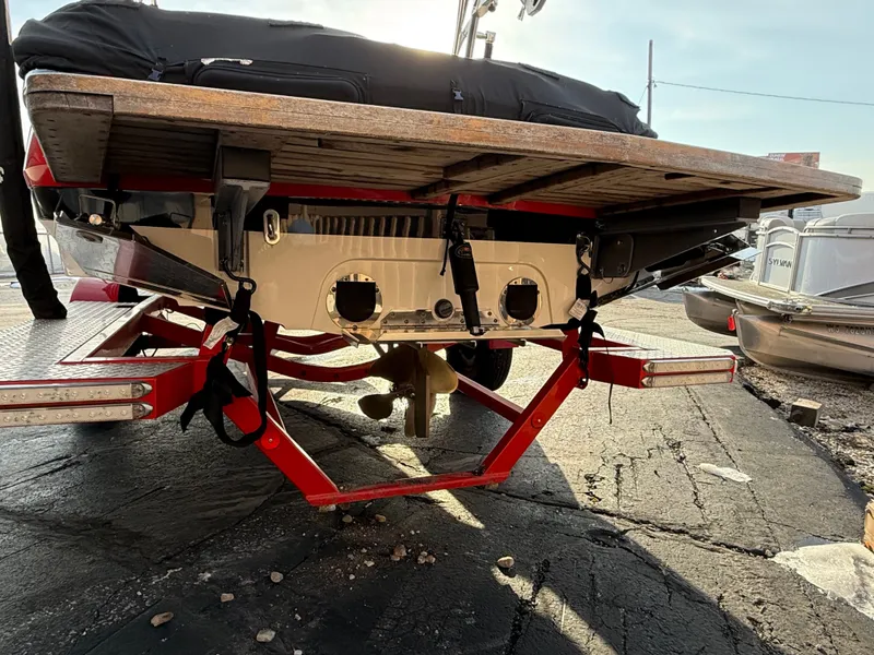 Slide: The Image of MasterCraft X2 2016 - 4