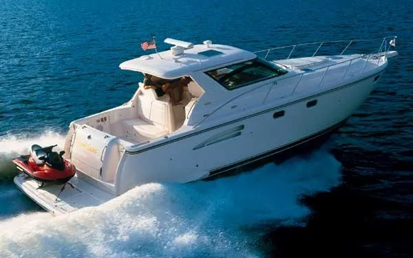 Slide: The Image of Tiara 4400 Sovran 2003 - 1
