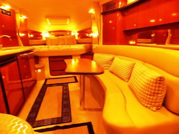 Slide: The Image of Sea Ray 340 Sundancer (Bow Thruster) BR5061 2006 - 1
