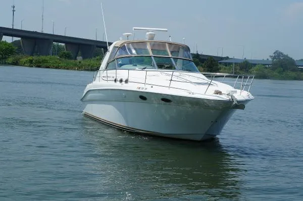 Slide: The Image of Sea Ray 370 Sundancer 1998 - 11