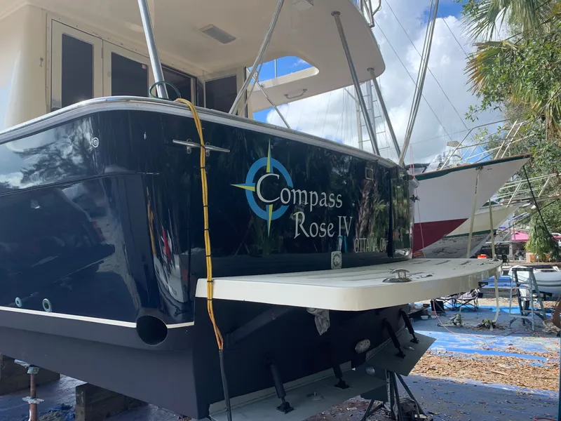 Slide: The Image of Mainship 400 Trawler 2004 - 63