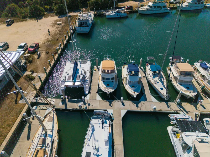 Slide: The Image of Mainship 400 Trawler 2004 - 8