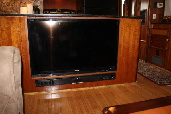 Slide: The Image of Hatteras 58 Motor Yacht (2013 Custom) 1977 - 6