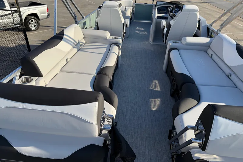 Slide: The Image of 2026 Avalon LSZ Quad Lounger Shift interior with luxurious seating and modern design. - 19