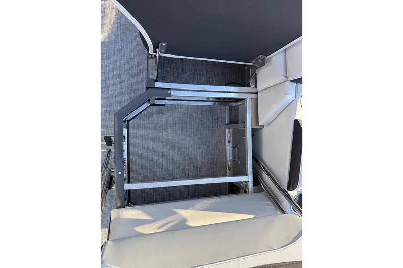 Slide: The Image of 2026 Avalon LSZ Quad Lounger Shift interior seating frame detail. - 30