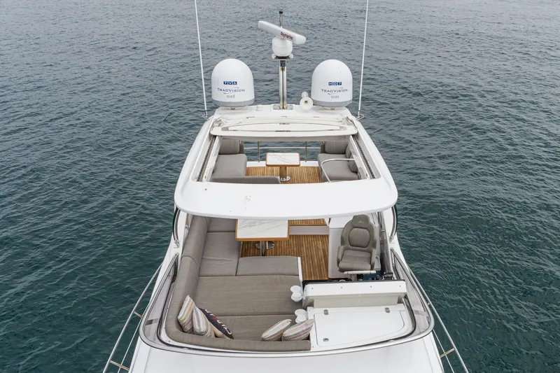 Slide: The Image of Azimut 55 2020 - 34