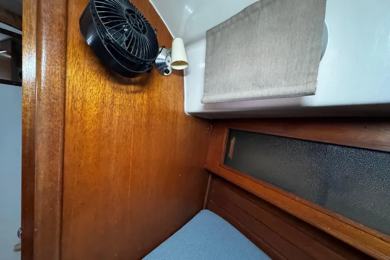 Slide: The Image of vberth - 59