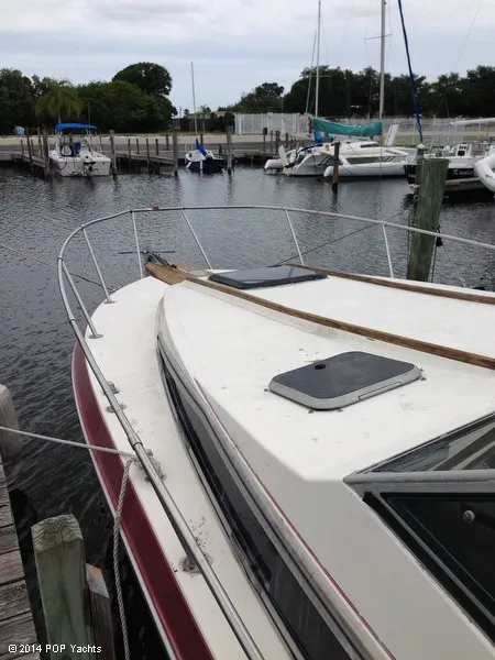 Slide: The Image of Sea Ray 268 Weekender 1988 - 10