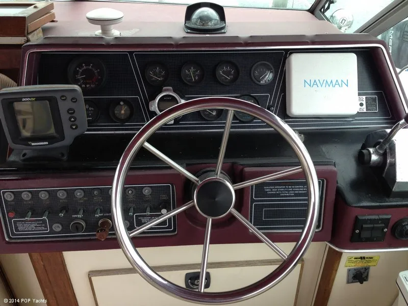 Slide: The Image of Sea Ray 268 Weekender 1988 - 6