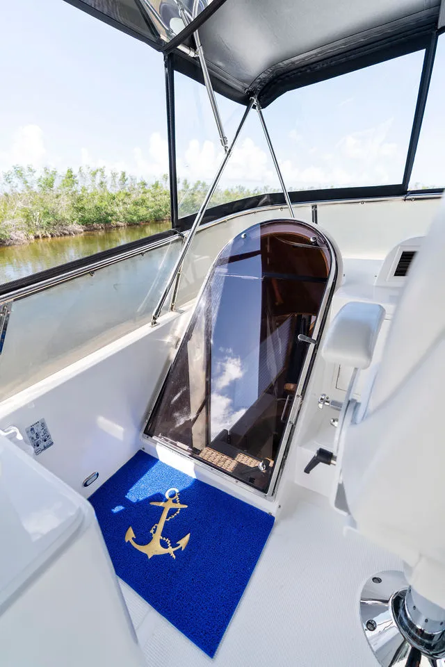 Slide: The Image of Altima 55 Pilothouse 2004 - 76
