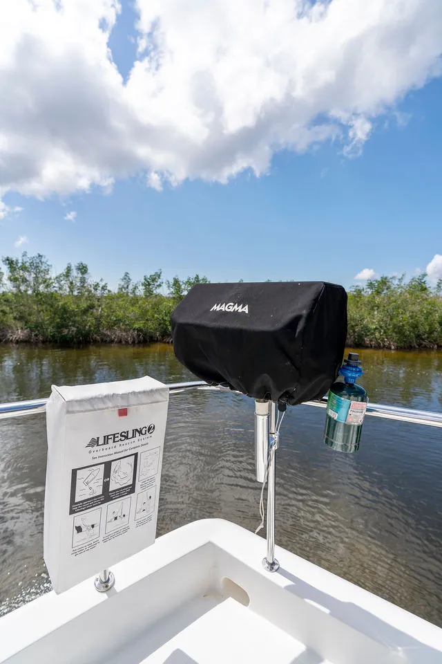 Slide: The Image of Altima 55 Pilothouse 2004 - 84