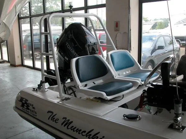 Slide: The Image of Boss Boats Hard Body 12 Sport 2003 - 4