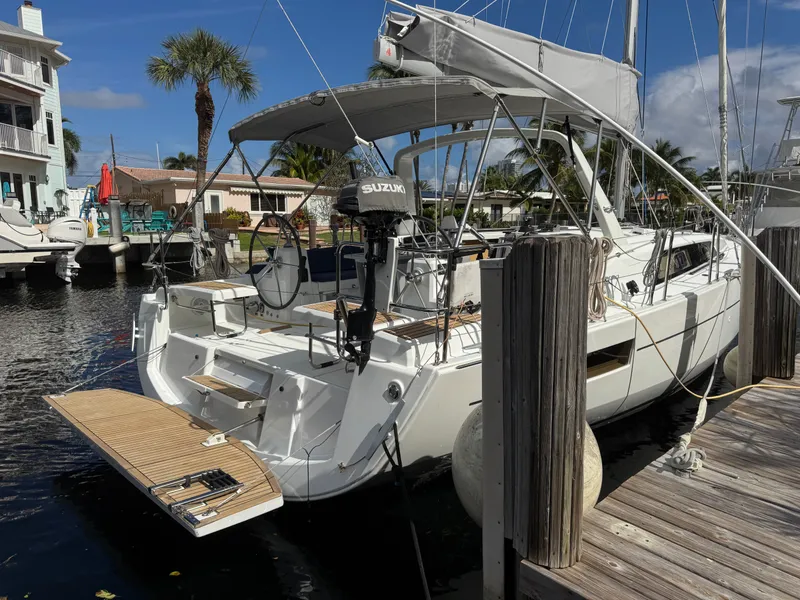 Slide: The Image of Beneteau Oceanis 41.1 2019 - 11