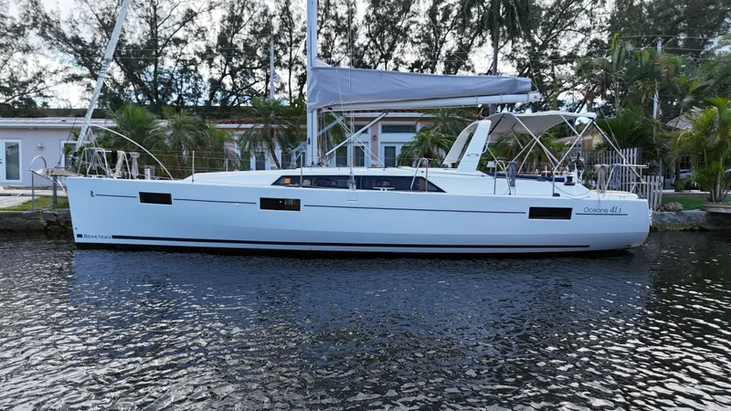 Slide: The Image of Beneteau Oceanis 41.1 2019 - 2