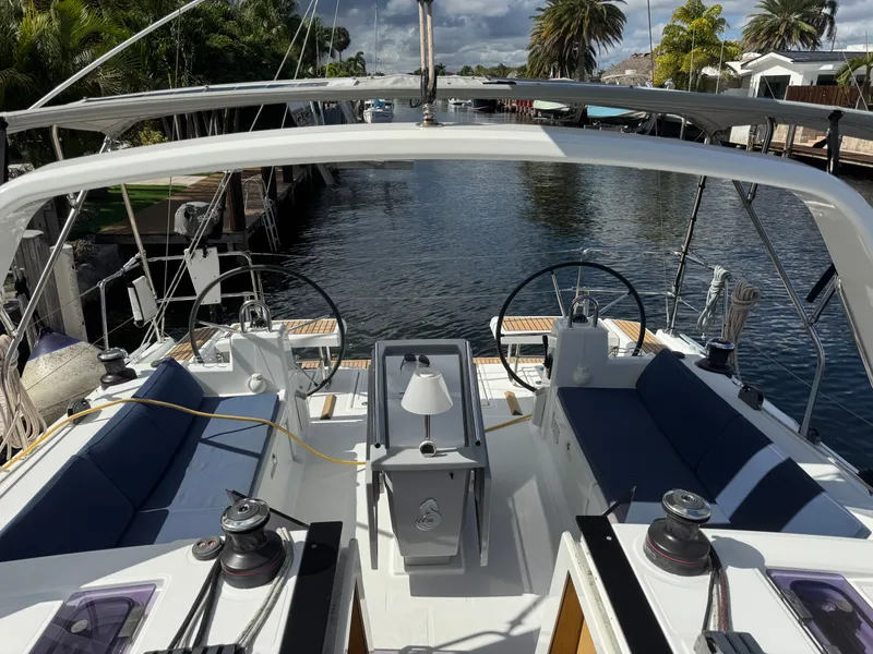 Slide: The Image of Beneteau Oceanis 41.1 2019 - 26