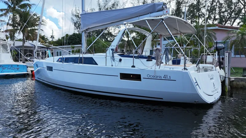 Slide: The Image of Beneteau Oceanis 41.1 2019 - 3