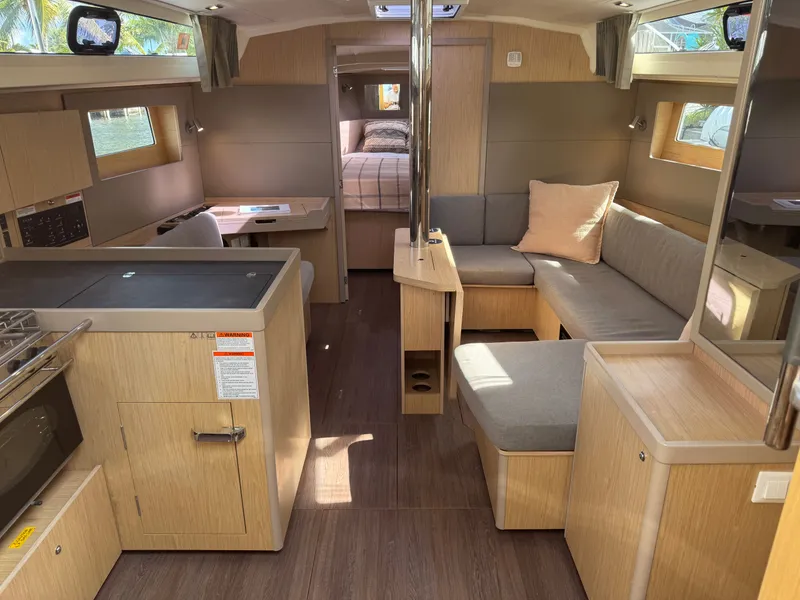 Slide: The Image of Beneteau Oceanis 41.1 2019 - 36