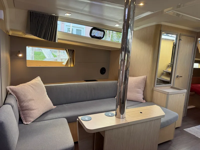 Slide: The Image of Beneteau Oceanis 41.1 2019 - 45