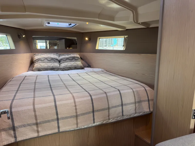 Slide: The Image of Beneteau Oceanis 41.1 2019 - 48