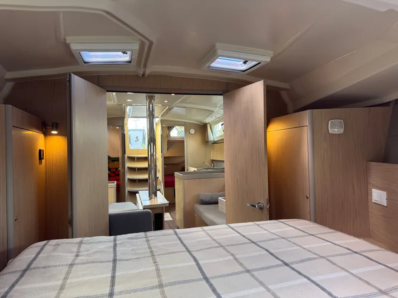 Slide: The Image of Beneteau Oceanis 41.1 2019 - 49