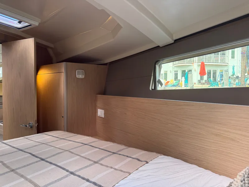 Slide: The Image of Beneteau Oceanis 41.1 2019 - 50
