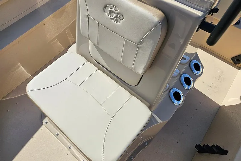 Slide: The Image of 2026 G3 Bay 17 boat seat with rod holders, featuring sleek design and comfortable upholstery. - 14