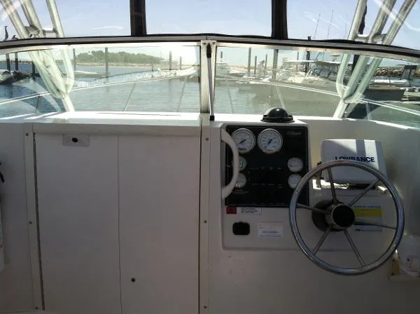 Slide: The Image of Seaswirl 2601 Walkaround O/B 2002 - 4