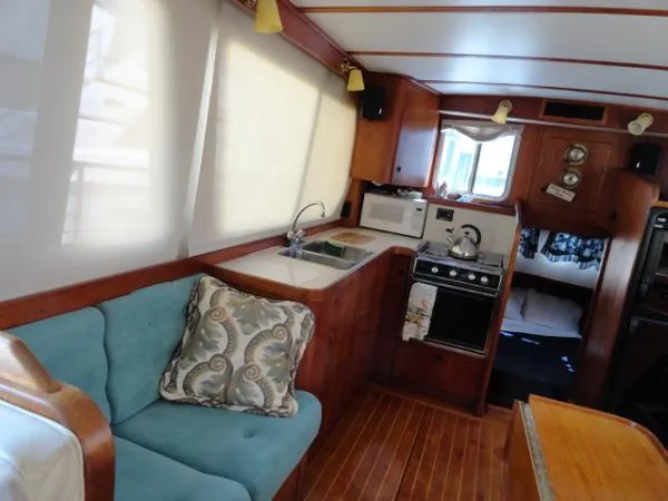 Slide: The Image of Sabreline Fast Trawler 1992 - 7