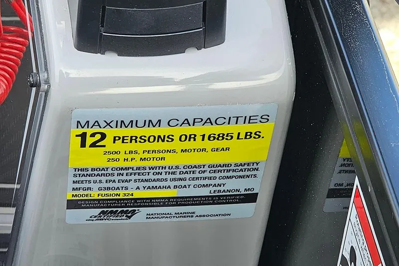 Slide: The Image of 2026 SunCatcher Fusion 324SS capacity label: 12 persons or 1685 lbs, 250 HP motor. - 24