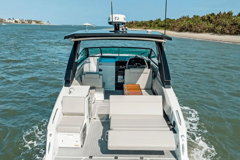 Slide: The Image of Cruisers 34 GLS OB 2026 - 42