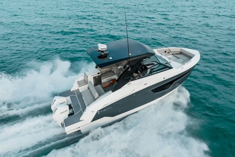 Slide: The Image of Cruisers 34 GLS OB 2026 - 60