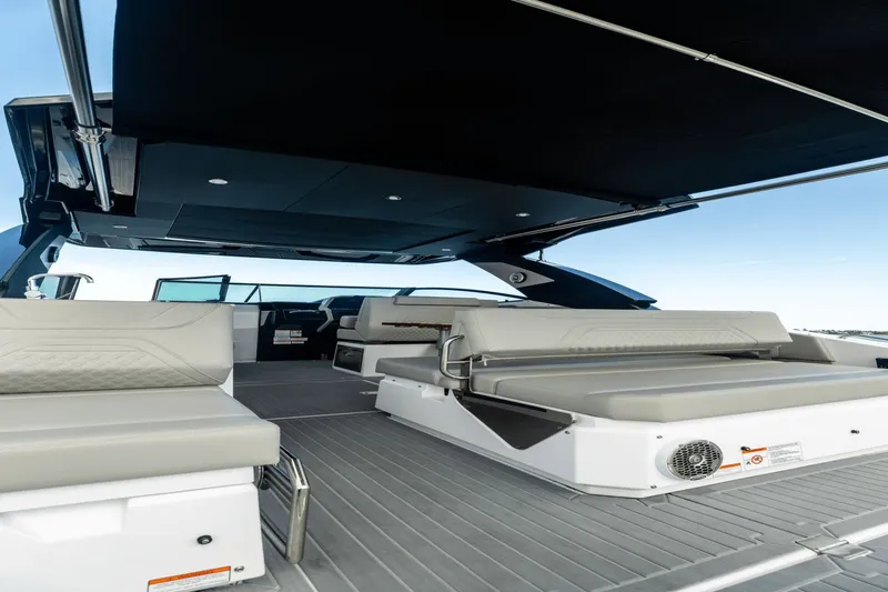 Slide: The Image of Cruisers 34 GLS OB 2026 - 75