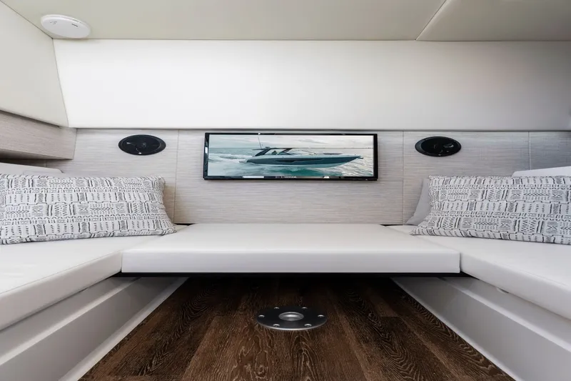 Slide: The Image of Cruisers 34 GLS OB 2026 - 8