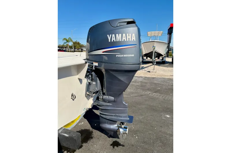 Slide: The Image of 2010 Carolina Skiff 192 DLV with Yamaha four-stroke outboard motor. - 28