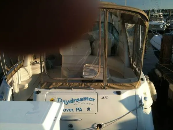 Slide: The Image of Sea Ray 310 Sundancer 2001 - 6