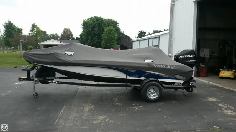 Slide: The Image of Nitro Z6 2008 - 3