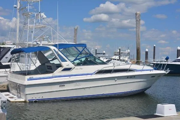 Slide: The Image of Sea Ray Express Cruiser 1987 - 1