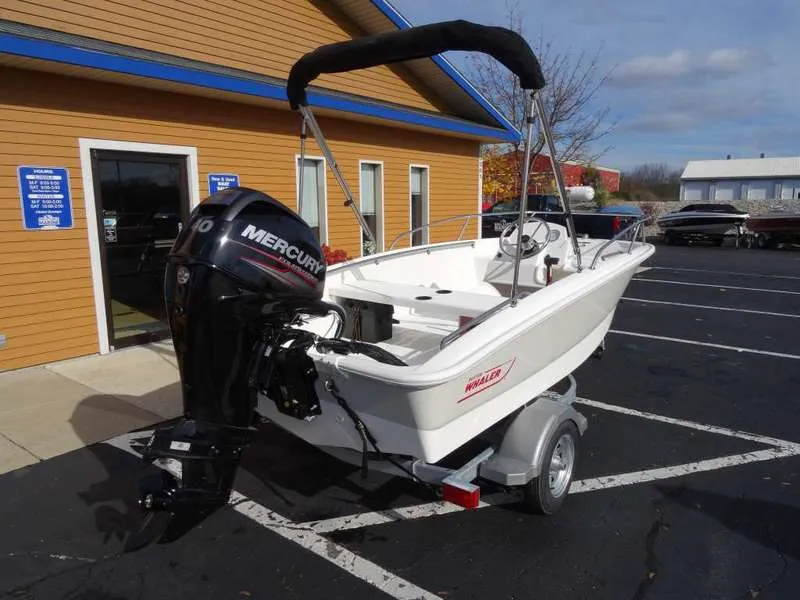 Slide: The Image of Boston Whaler 130 Super Sport 2014 - 3