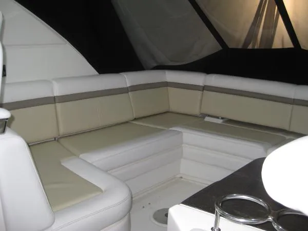 Slide: The Image of Sea Ray 410 Sundancer 2012 - 4