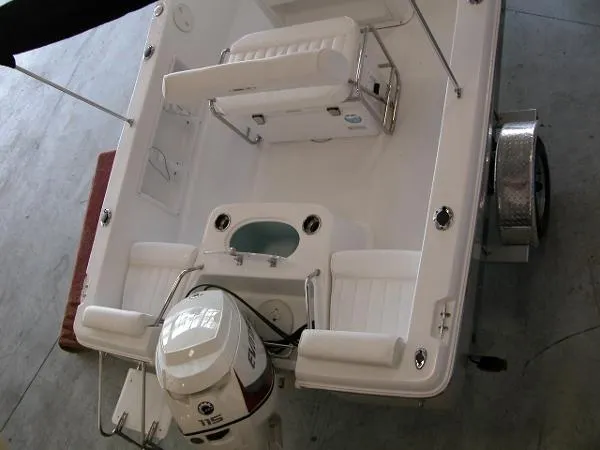 Slide: The Image of Sea Hunt 202 TRITON 2012 - 6