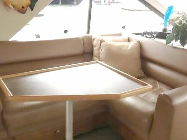 Slide: The Image of Bayliner 3988 2001 - 9