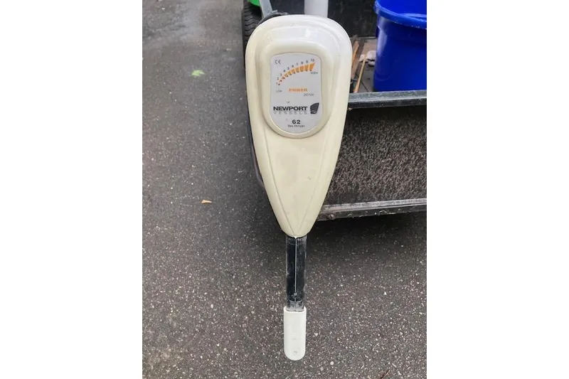 The Image of Newport electric motor on a Flying Scot 19, 1961 model. - 1