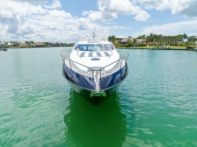 Slide: The Image of Sunseeker Predator 64 2010 - 51