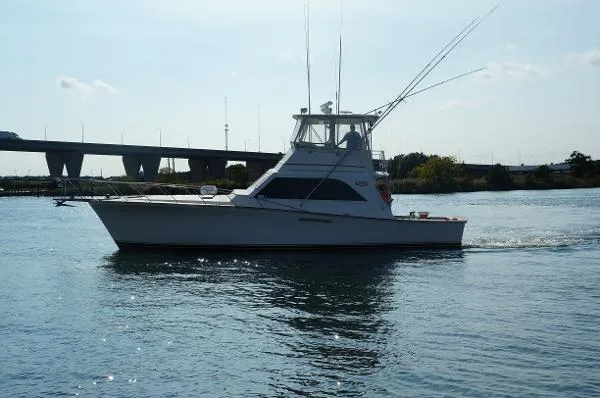 Slide: The Image of Ocean Yachts super sport 1984 - 3