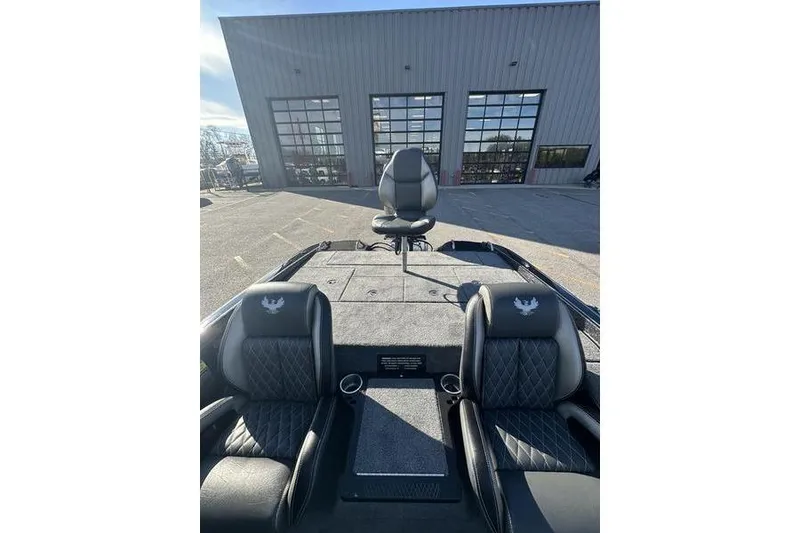 Slide: The Image of 2026 Phoenix 721 ZXL boat interior with sleek seating and modern design. - 15